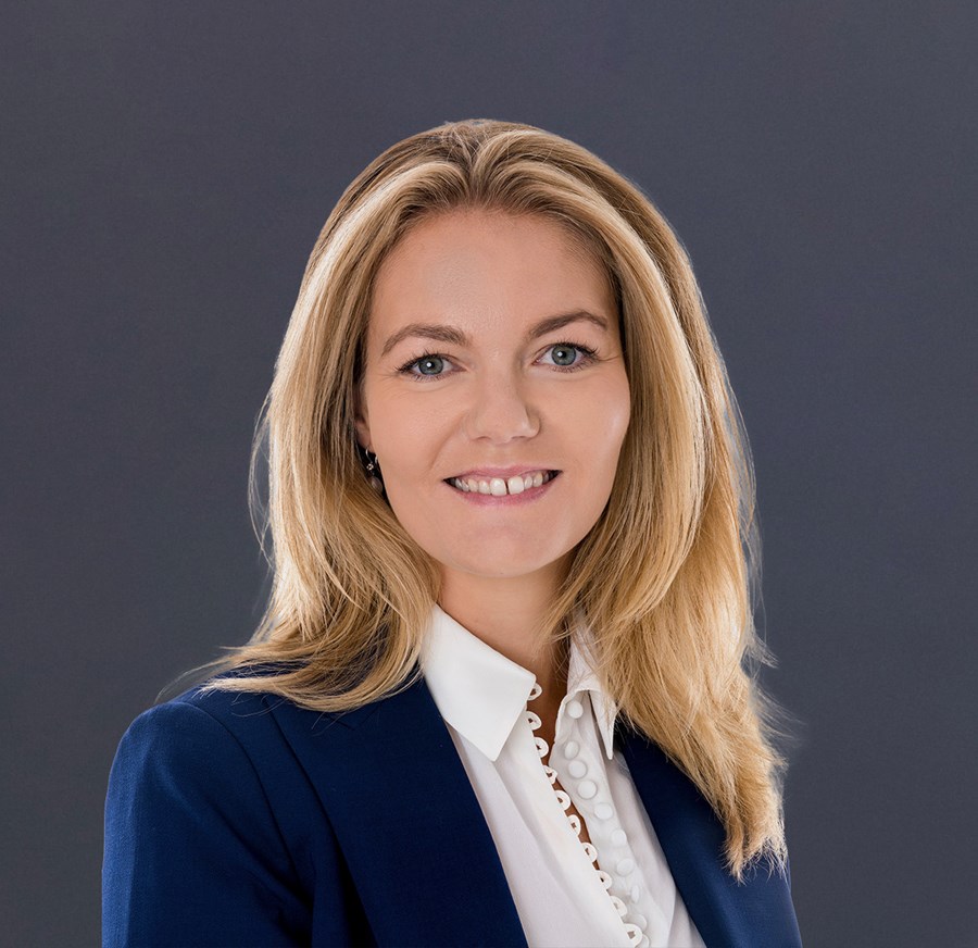 Nina von Holten - Website edited